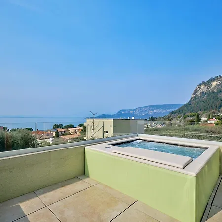Villa Sunny Lake Suites Bardolino Exterior foto